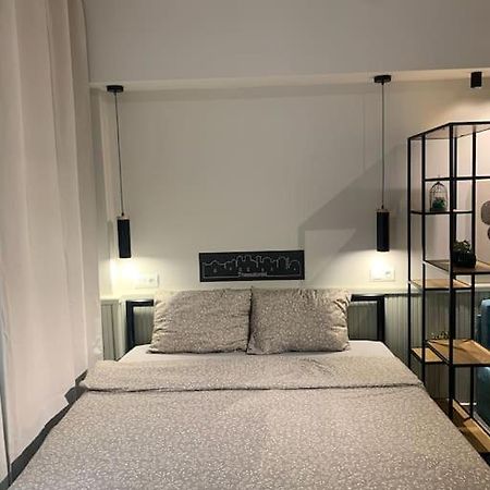 E2G Urban Stay With Balcony Солун Екстериор снимка