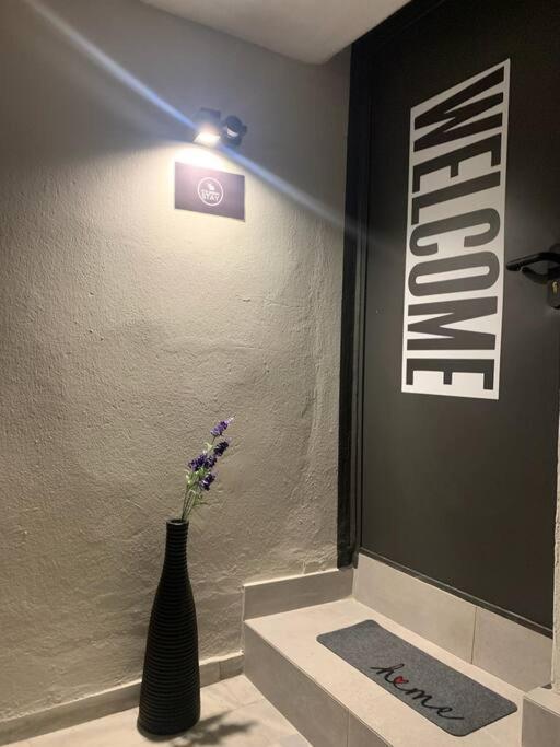 E2G Urban Stay With Balcony Солун Екстериор снимка