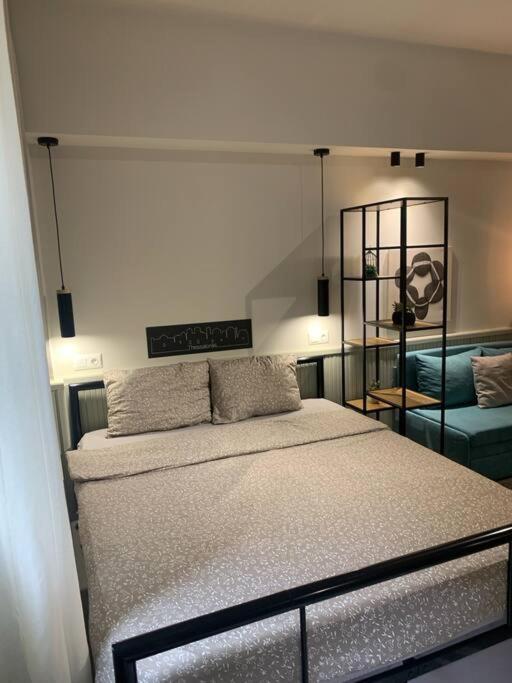 E2G Urban Stay With Balcony Солун Екстериор снимка